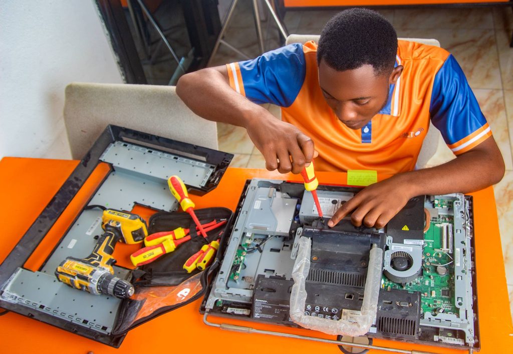 FAELLA ICT Instiute 
Computer Hardware Maintenance